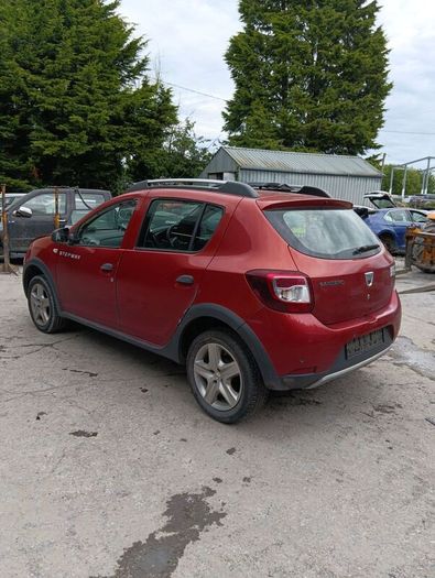 Breaking dacia sandero stepway 2015 1L petrol