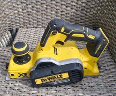 dewalt planer