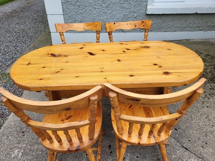 Solid Pine Dining Table & 4 Matching Chairs