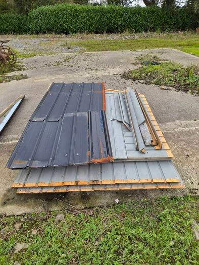 Timber shed