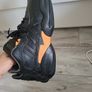 adidas shoes size 7.5 Image 3