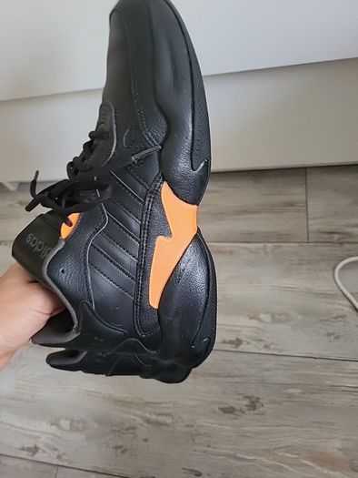 adidas shoes size 7.5