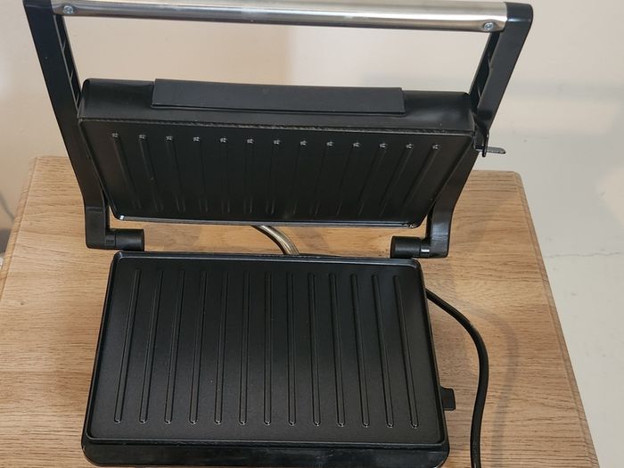 Electric Grill