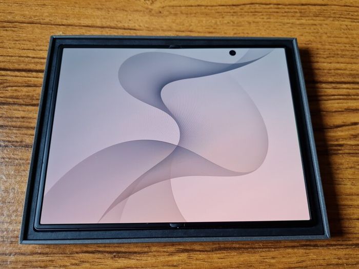 Samsung Galaxy Z Fold 8