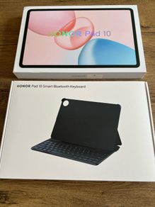 Honor Pad 10 tablet + Smart Keyboard case