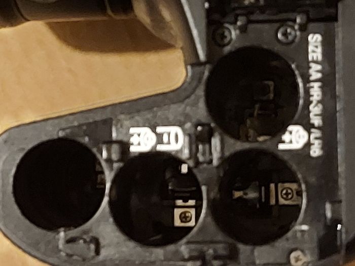 Fujifilm FinePix S5800 Digital Camera, Takes 4 AA Batteries, not powering on, for parts or repair