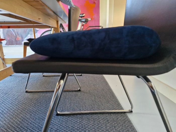 Orthopaedic sit-bone memory foam cushion
