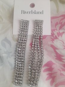 New Earrings river island unused