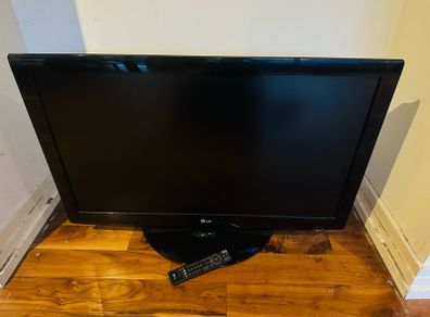 42 Inch Lg Plasma Screen Tv Television Perfect Condition