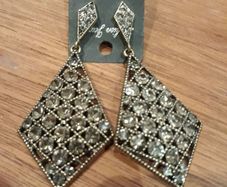 Beautiful Diamonte Costume Earrings