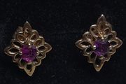 Vintage 9ct Gold Purple Stone Stud Earrings
