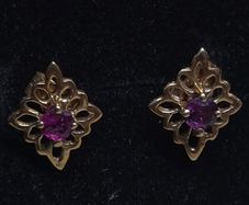 Vintage 9ct Gold Purple Stone Stud Earrings