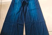 Gorgeous soft denim high waisted halara jeans
