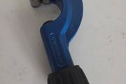 Eclipse tube cutter
