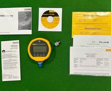 FLUKE Pressure Gauge