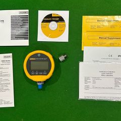 FLUKE Pressure Gauge