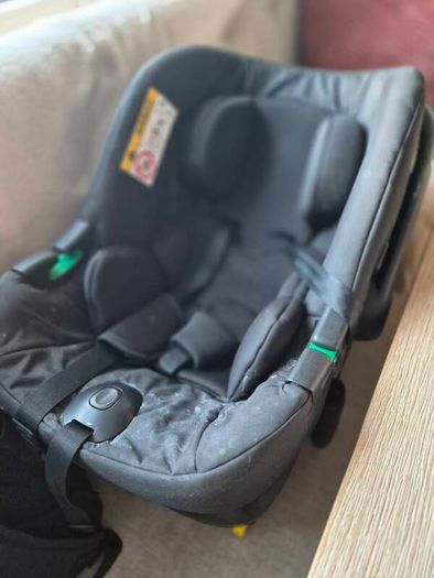 carseat and isofix base
