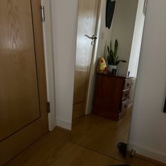 Wall mirror