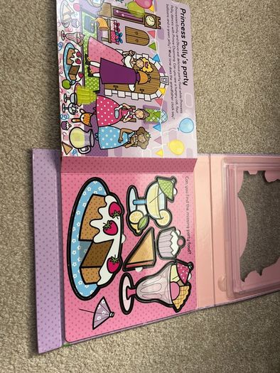 Princess Party book & puzzle pieces
