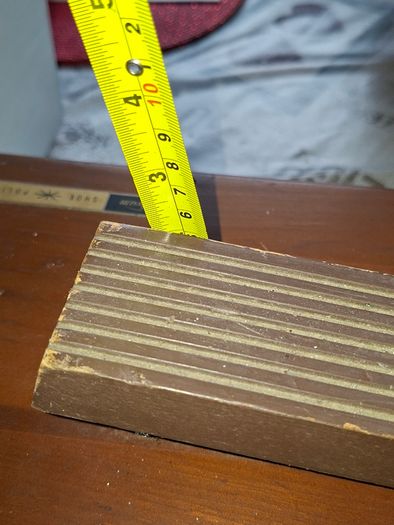 2 Vintage mid-20th-century Electric Shoe Polisher Kit Housed in a Wooden Storage Box. Postage Available or Collection PRICE IS FOR 1 ONLY