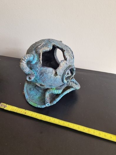 Fish tank ornament Divers helmet