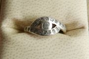 Vintage 925 Sterling Silver Ring with Stone Detailing size K - 1,8g
