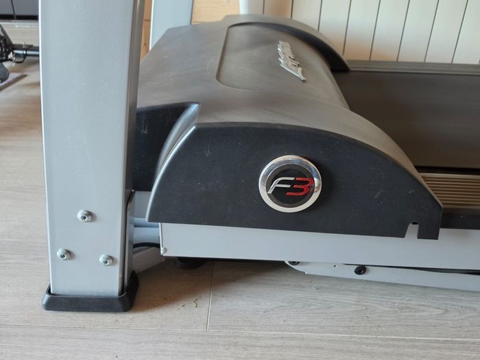 Life Fitness Treadmill