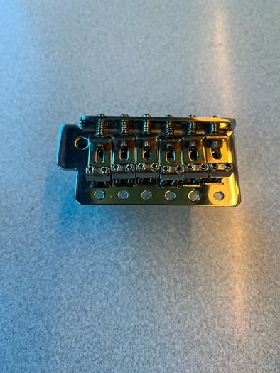 Fender Stratocaster tremolo bridge machnie heads tuners Electric guitar parts accessories
