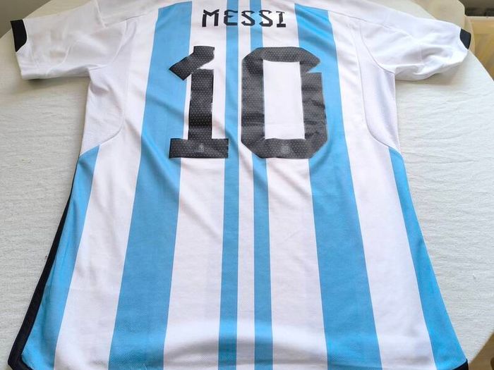 2022 Argentina Messi Adidas Home Jersey Size L Adults