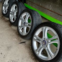 17" Genuine Mercedes Alloys