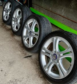17" Genuine Mercedes Alloys