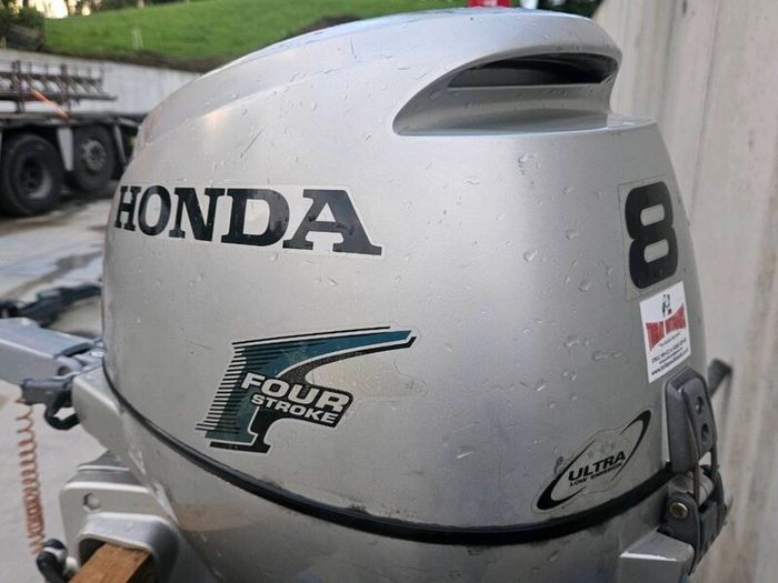 Honda 8hp outboard long shaft