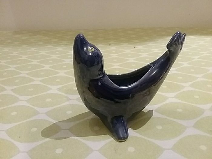 Ceramic seal