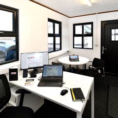 Home office/Playroom