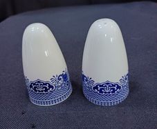 Churchill Willow Pattern Edging Salt and Pepper shakers
