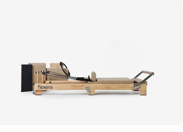 Reformer Pilates machine