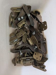 Kitchen cabinet hardware