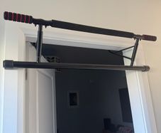 Pull Up Bar