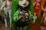 Shadow High Rainbow High Neon Vision Harley Limestone doll