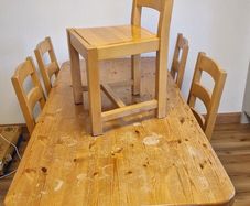 Kitchen table and 6 chairs.