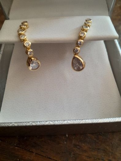 ladies earrings