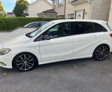 Mercedes B 180
