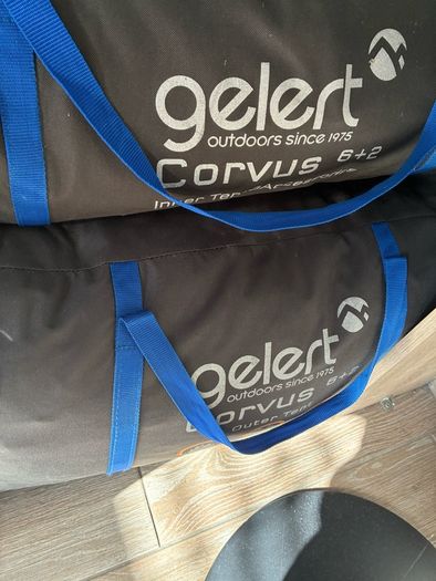 8 Man Tent  (needs Poles)
