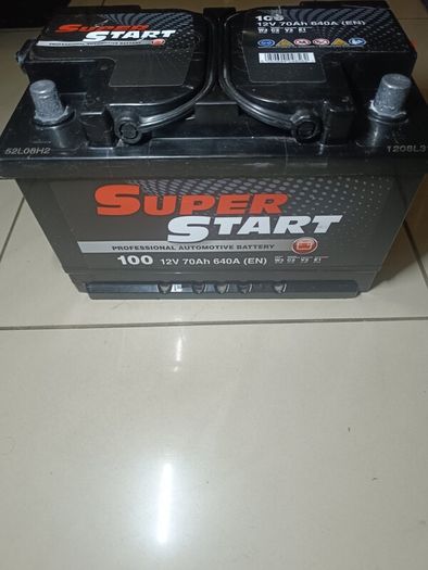 Car battery Super Start 100 (12V 70Ah 640A)