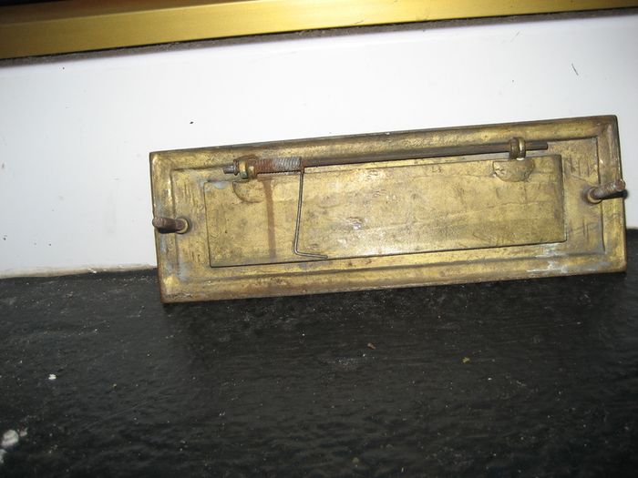 Rope Edged Door Post Box