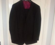 .mans.  2. Piece. Black.  Suit