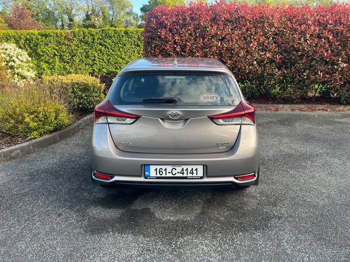 Toyota Auris 2016