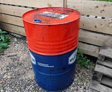 Metal barrel
