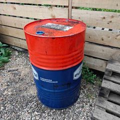 Metal barrel
