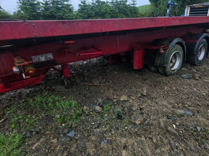 Drag trailer
